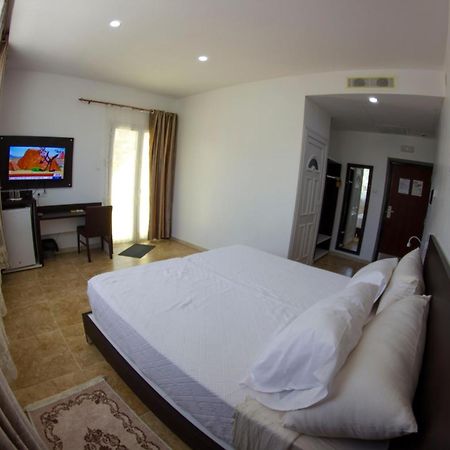 Trajan Hotel Timgad Zewnętrze zdjęcie